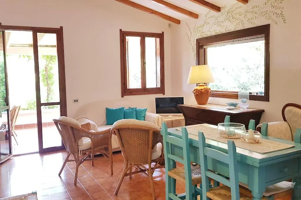 Beautiful Villa 100 M From The Beach Geremèas Сasa de vacaciones